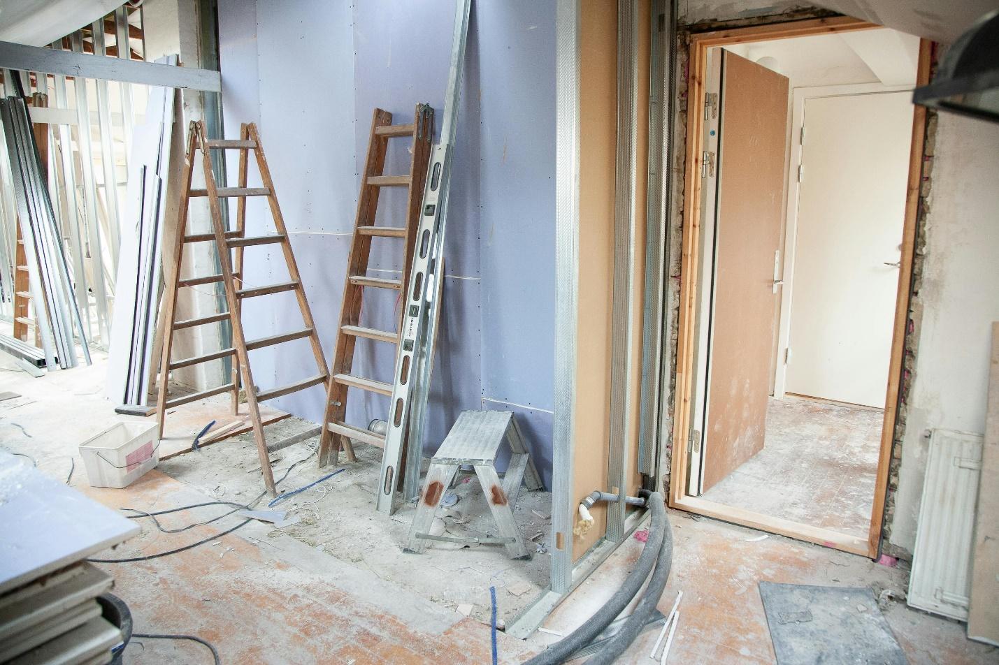 10 Essential Tips for Managing a Home Renovation Project