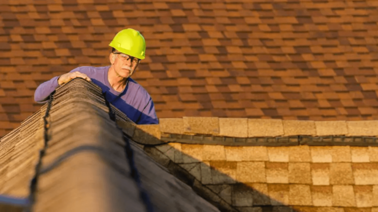 How Roof Maintenance Professionals Assess Storm Damage?