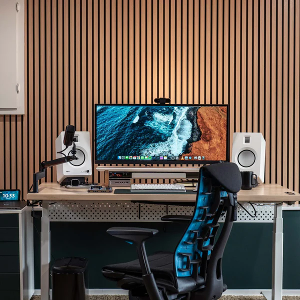 The Benefits of Acoustic Panels for Home Studios and Offices