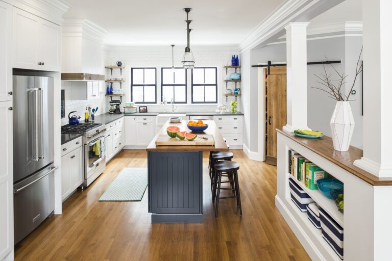 Budget-Friendly Kitchen Remodeling: How to Create a Stunning Space